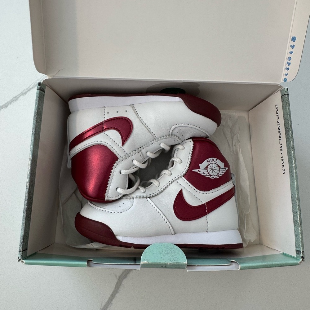 EUC! Nike Jordan Baby Jordan, sz 5c - Picture 9 of 9